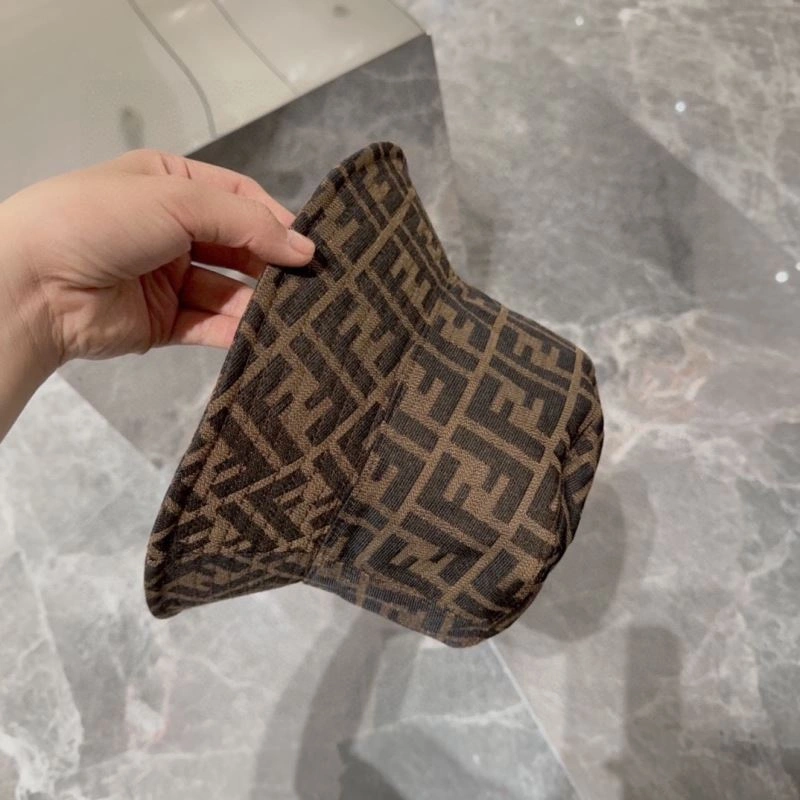 ModernLook Fendi Caps 258944