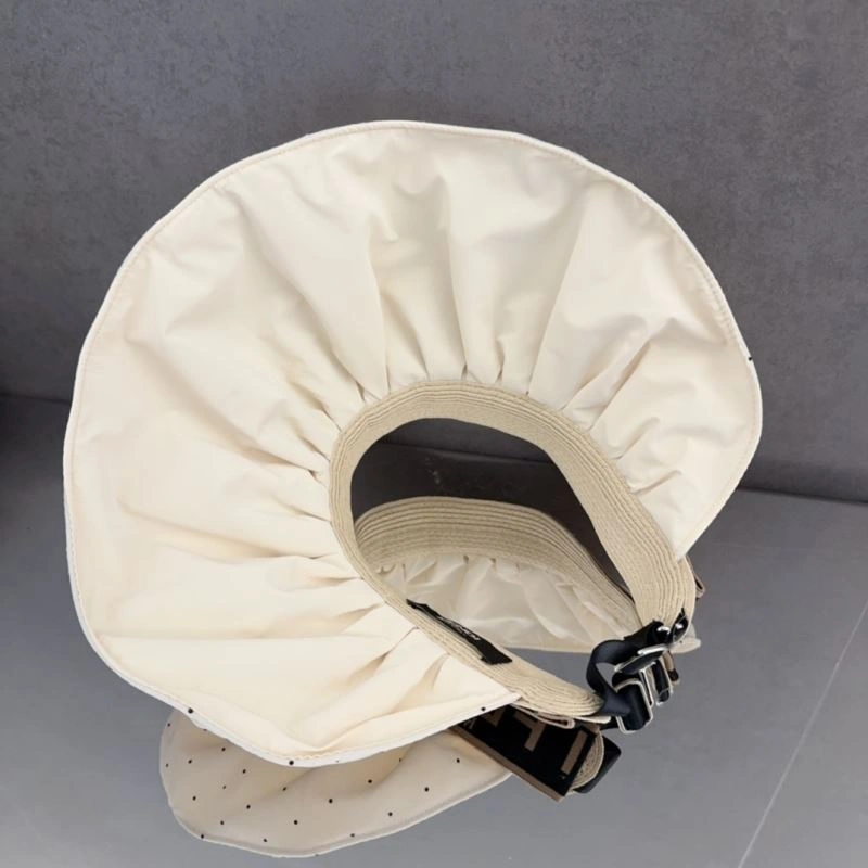 EyeCatching Fendi Caps 258940