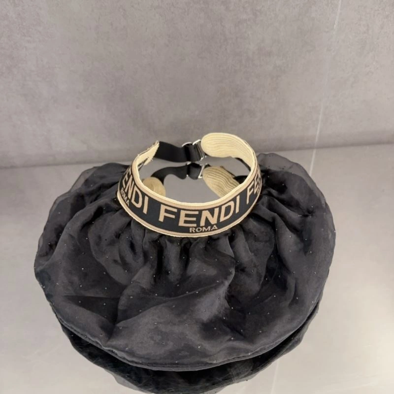 Fendi Caps Trendy 258941