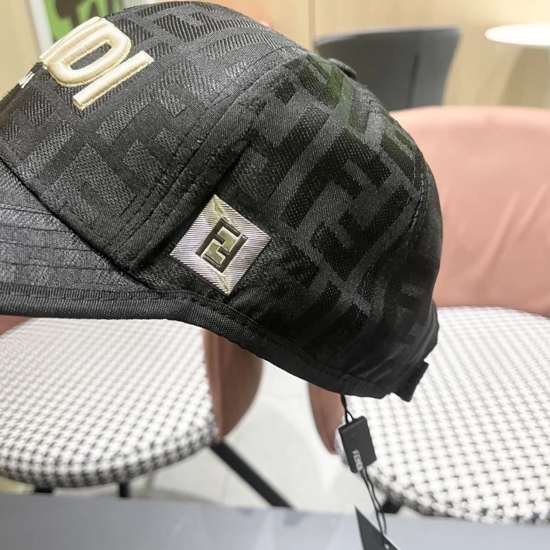 Fendi Caps WellDesigned 258936