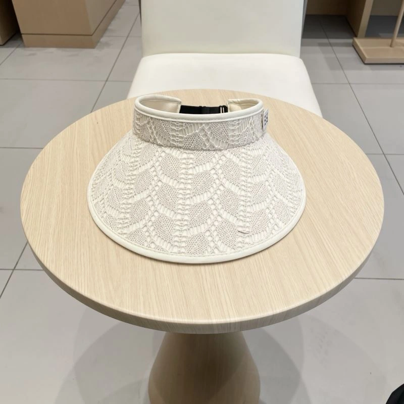 ModernLook Fendi Caps 258913