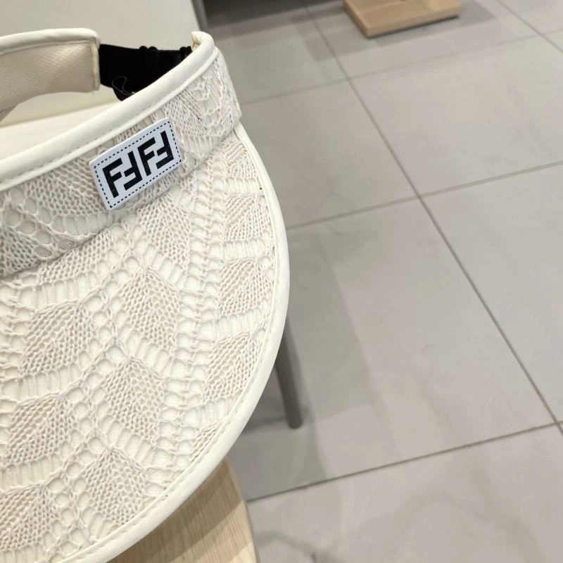 ModernLook Fendi Caps 258913