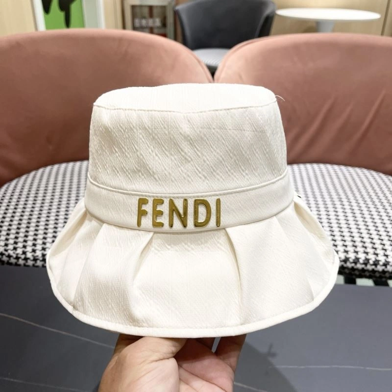 Fendi Caps Vibrant 258930