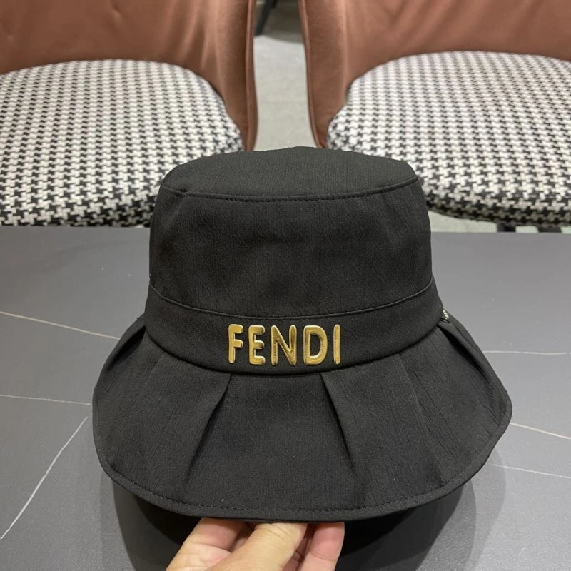 Bright Fendi Caps 258917