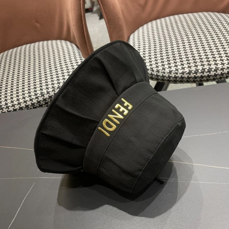 Bright Fendi Caps 258917