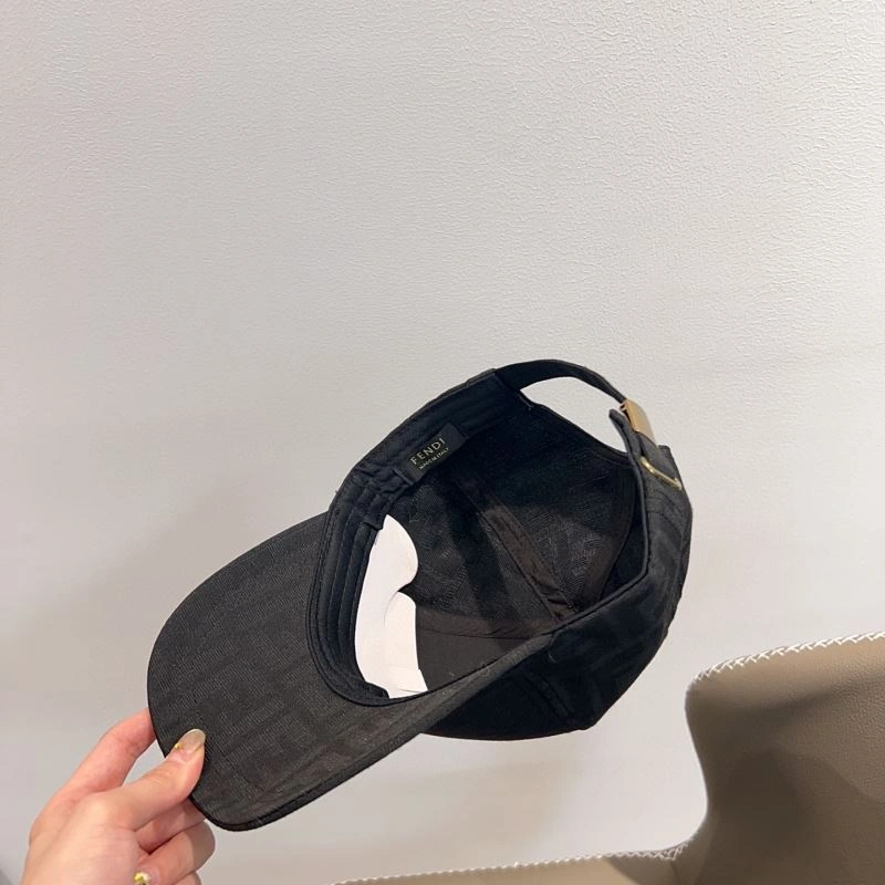 Refined Fendi Caps 258927