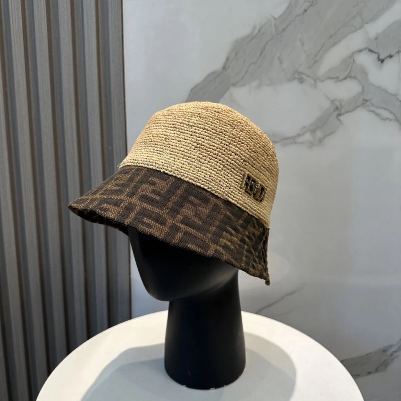 Fendi Caps Versatile 258923