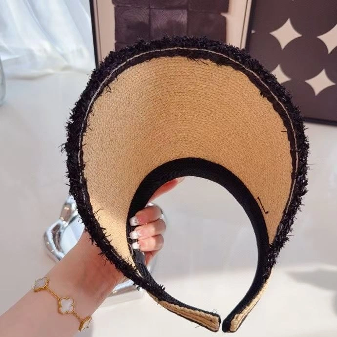 Fendi Caps Cozy 262106
