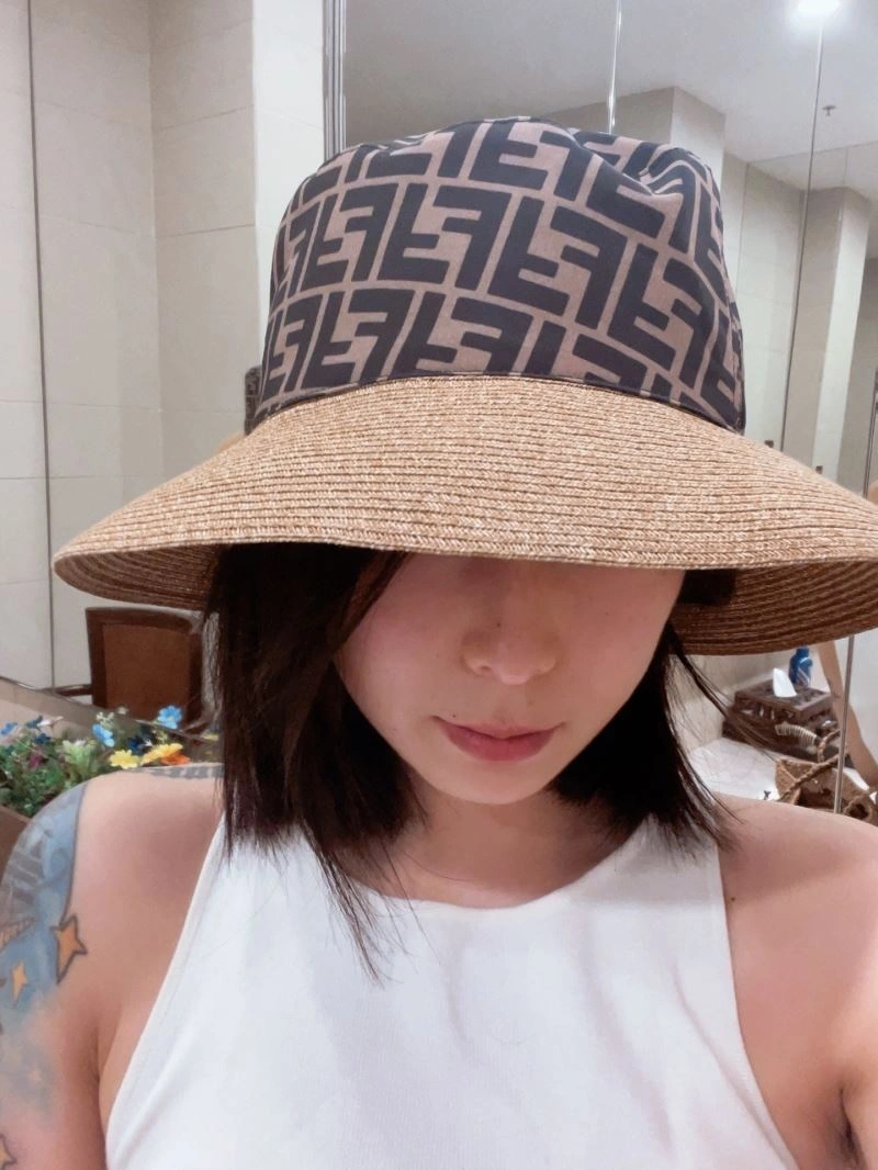 Fendi Caps WeatherProof 262091