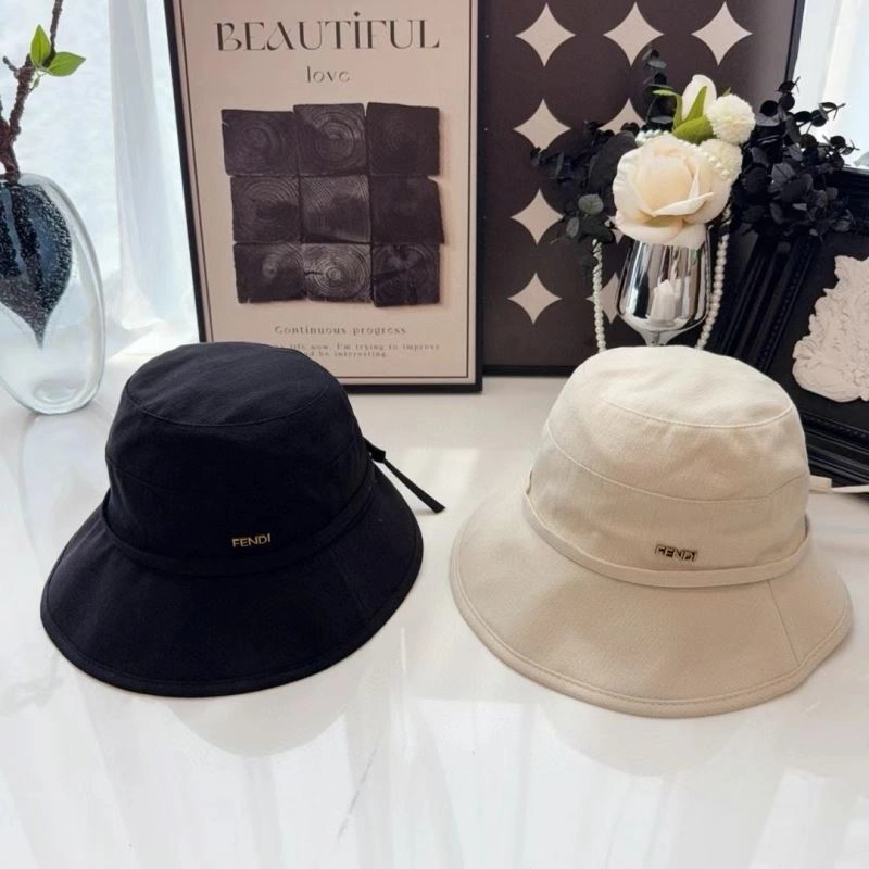 Trendsetting Fendi Caps 262098