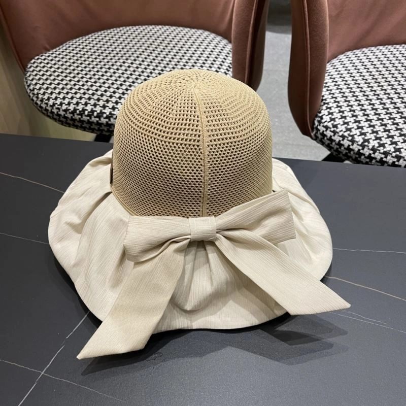 Fendi Caps Trendsetting 262100