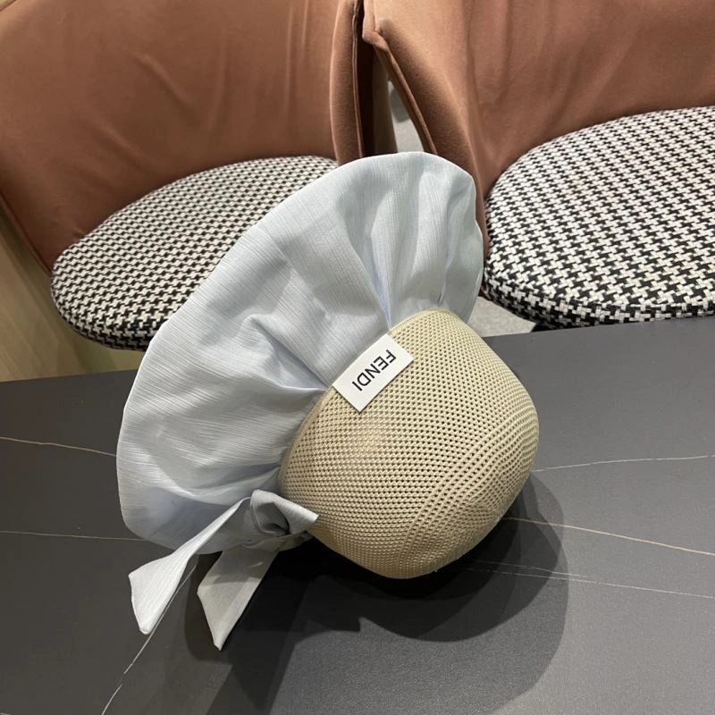 Fendi Caps Trendy 262077