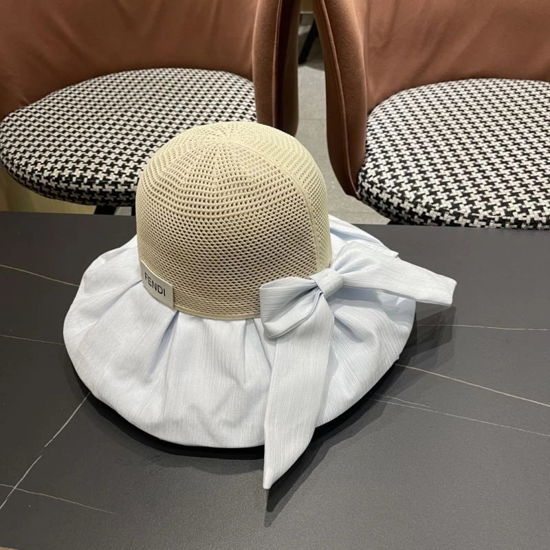 Fendi Caps Trendy 262077