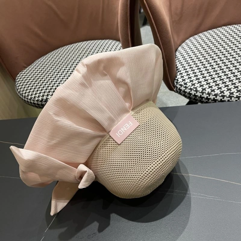 Fendi Caps Modern 262088