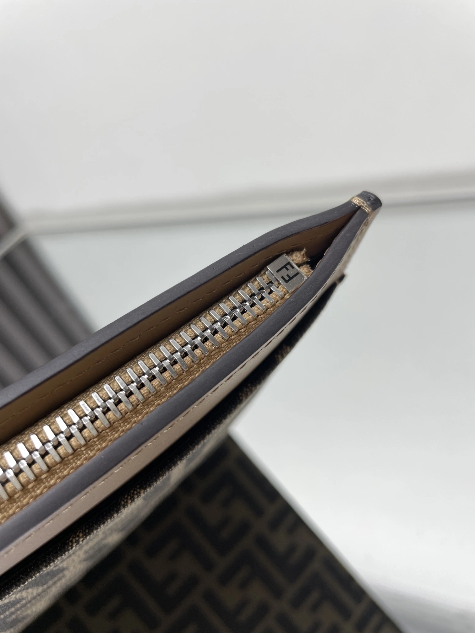 FreshLook Fendi Clutch Bags 69892