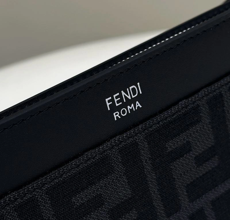 Fendi Clutch Bags Attractive 57946