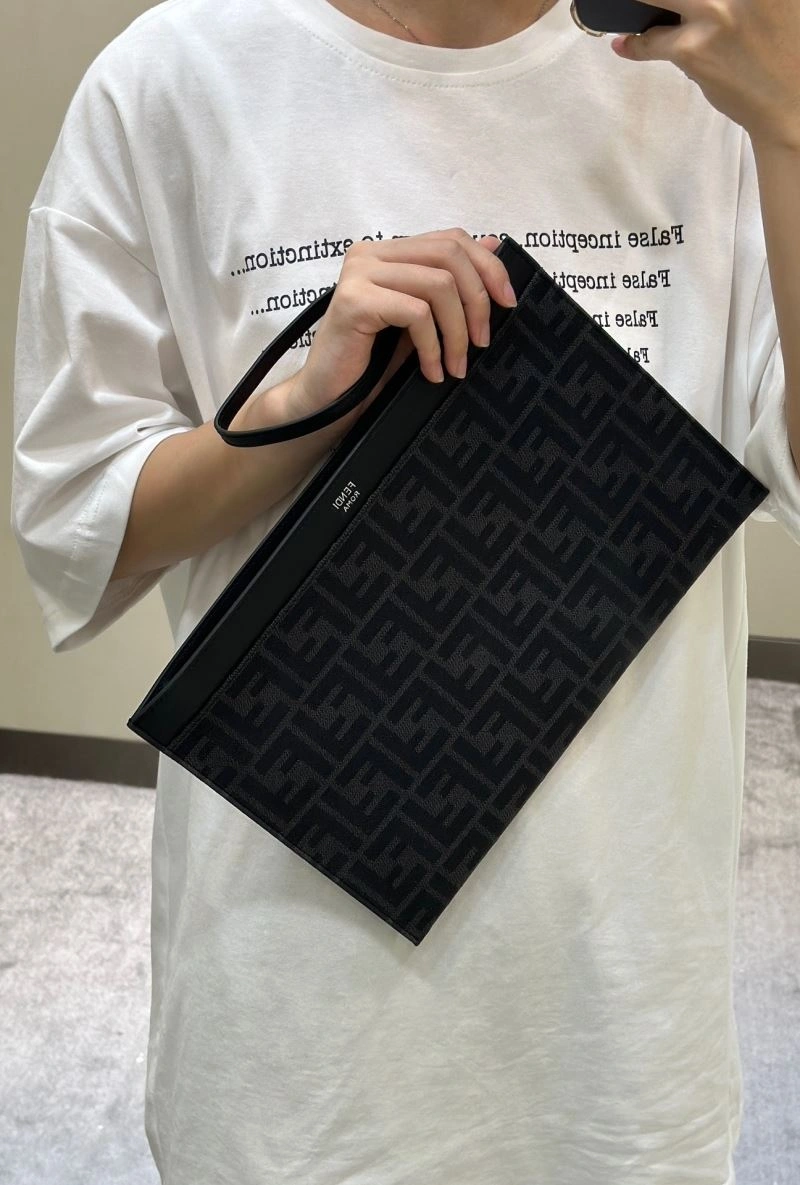 Fendi Clutch Bags Attractive 57946