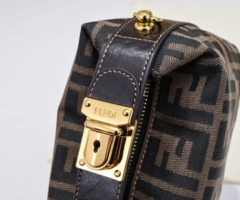 Fendi Cosmetic Bags Breathable 85350