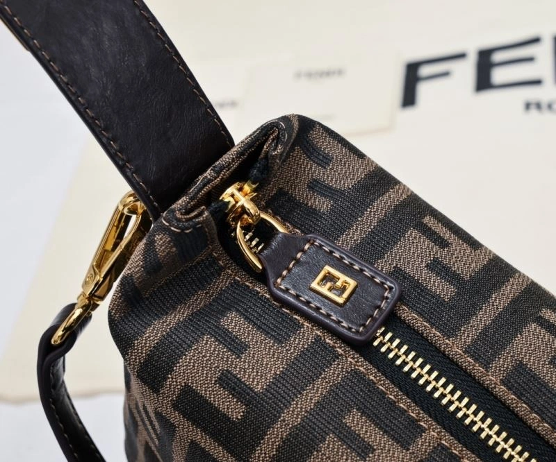 Fendi Cosmetic Bags Breathable 85350