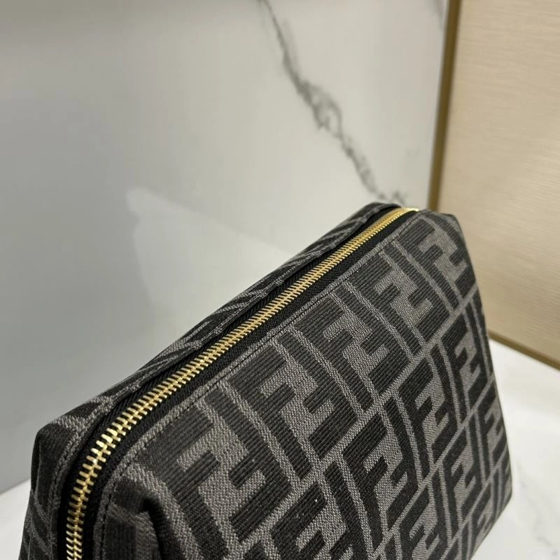 Functional Fendi Cosmetic Bags 72923