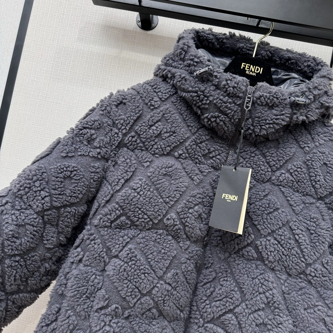 Fendi Down Jackets Resilient 123493