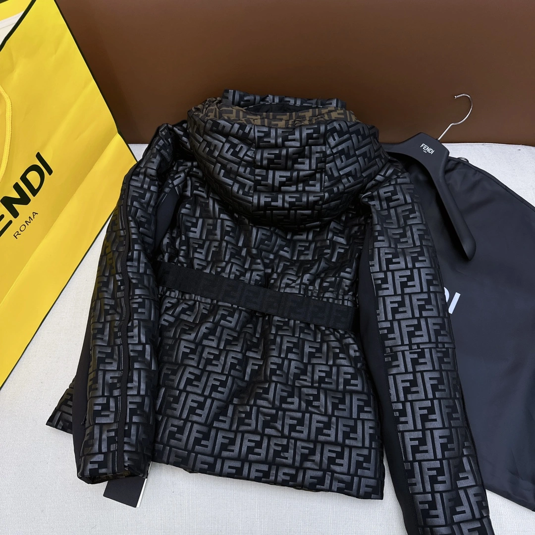 Fendi Down Jackets Lightweight 123487