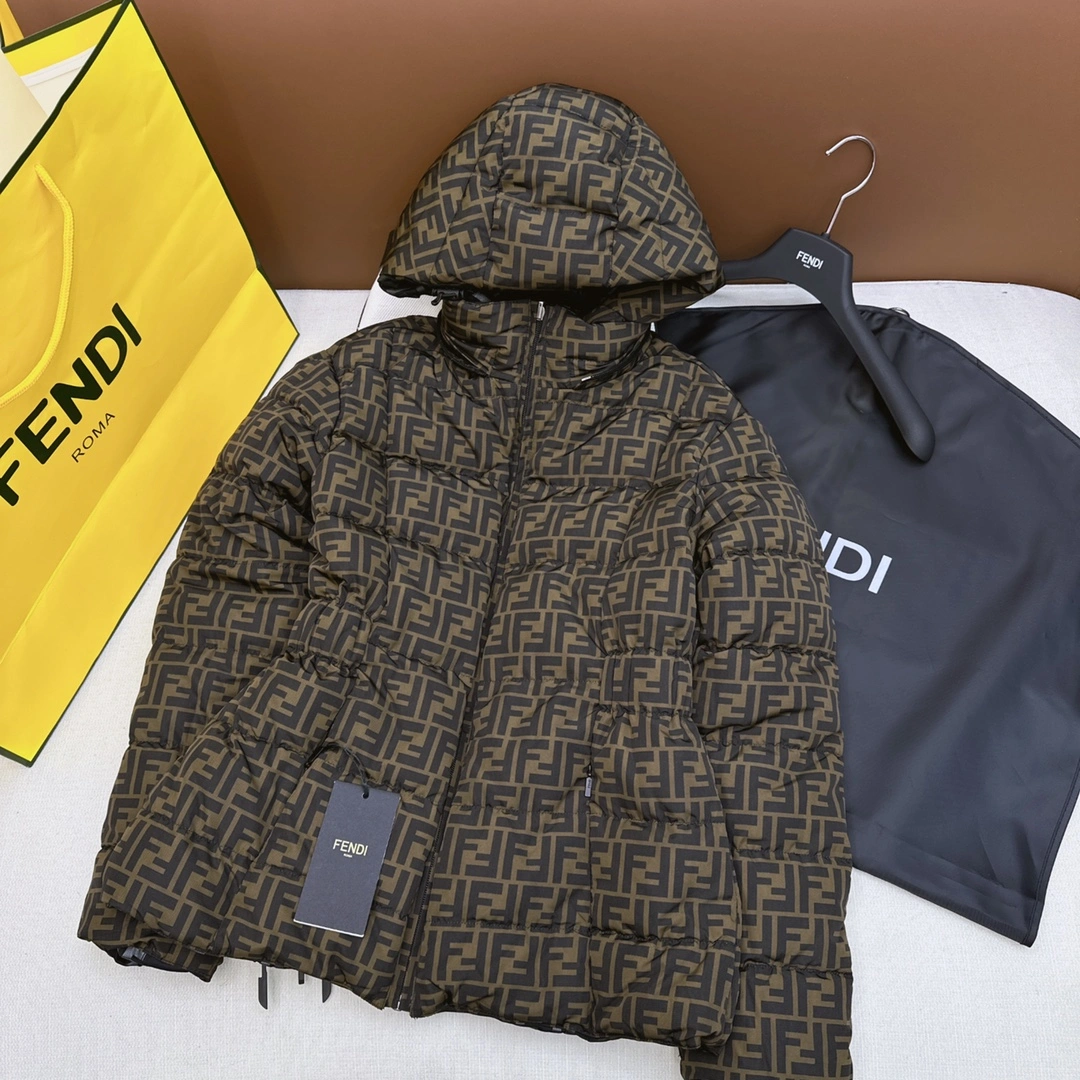 ComfortFit Fendi Down Jackets 123475