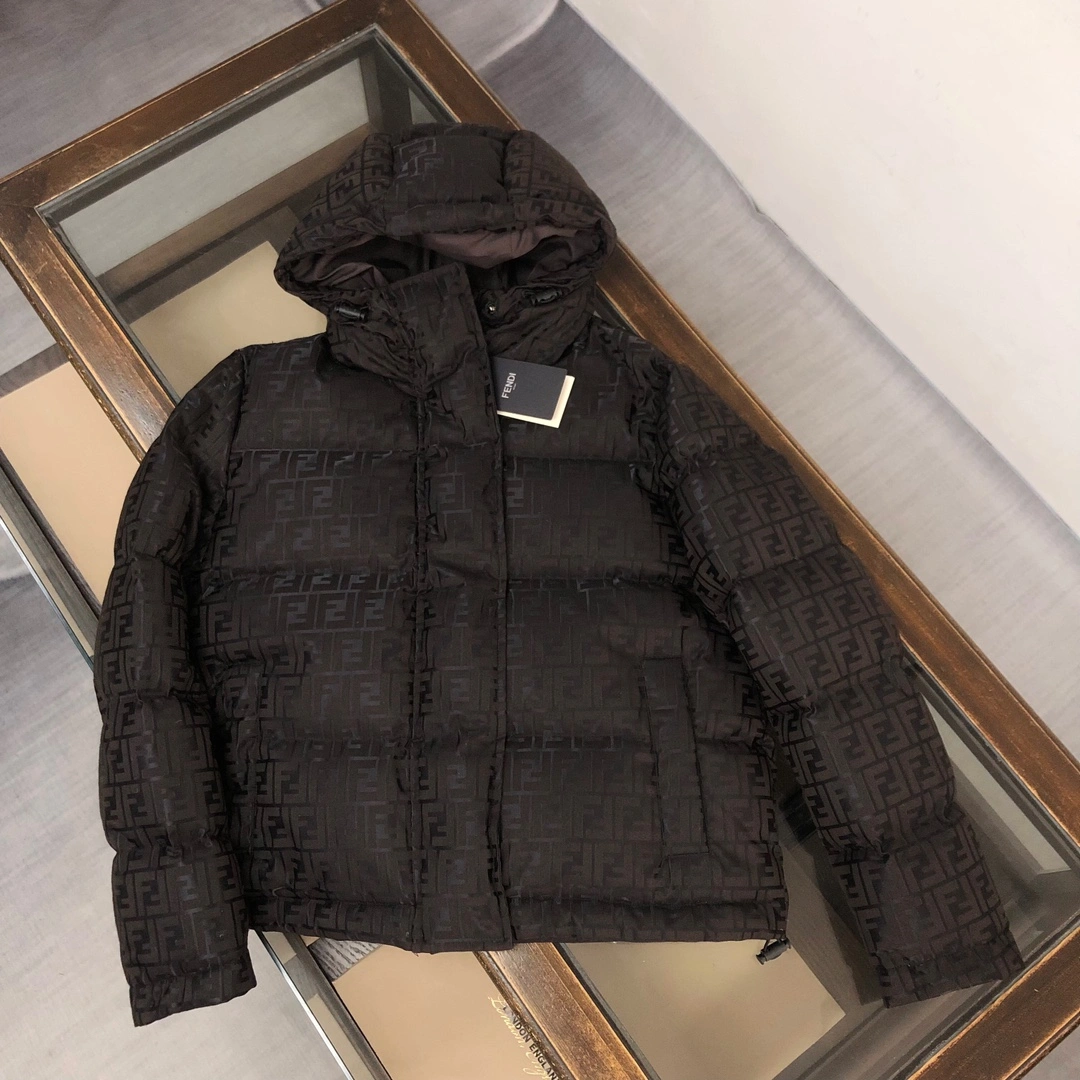 ComfortFit Fendi Down Jackets 123489