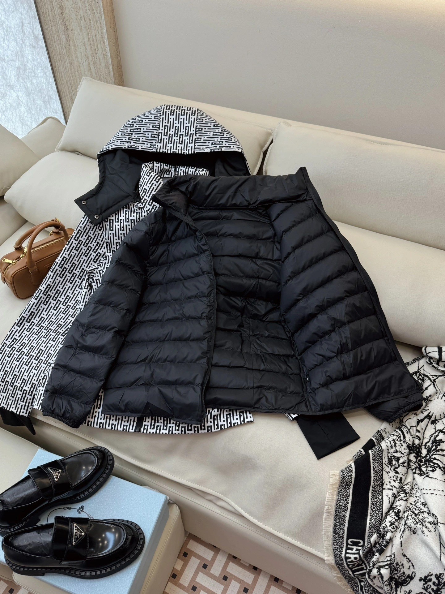 Fendi Down Jackets Trendsetting 123485