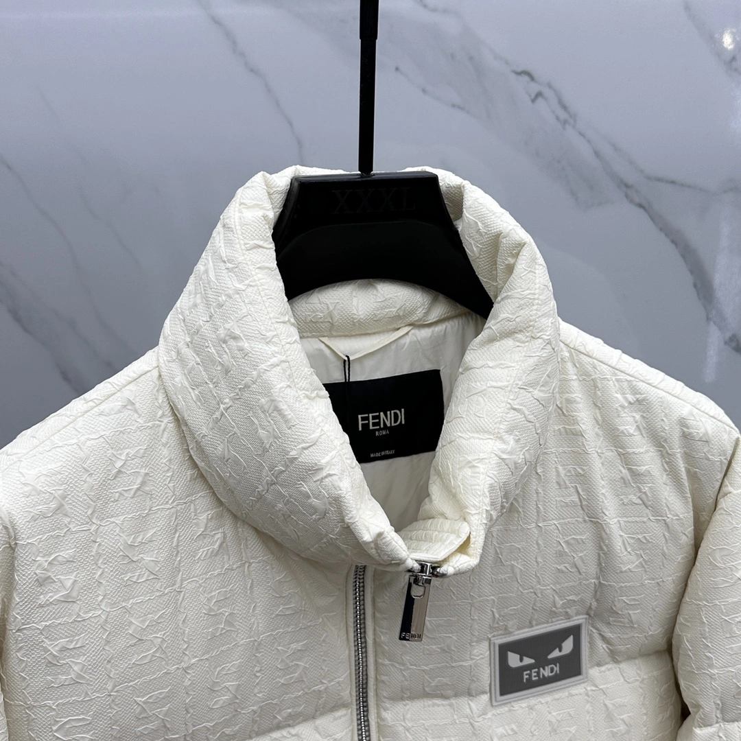 Fendi Down Jackets TimelessDesign 123483