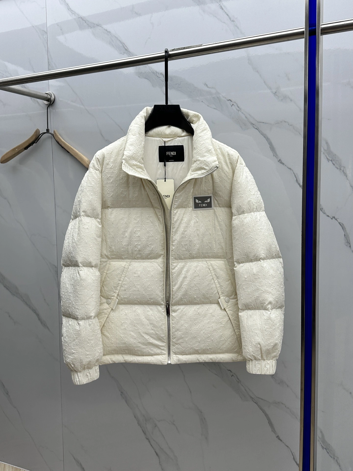 Fendi Down Jackets TimelessDesign 123483