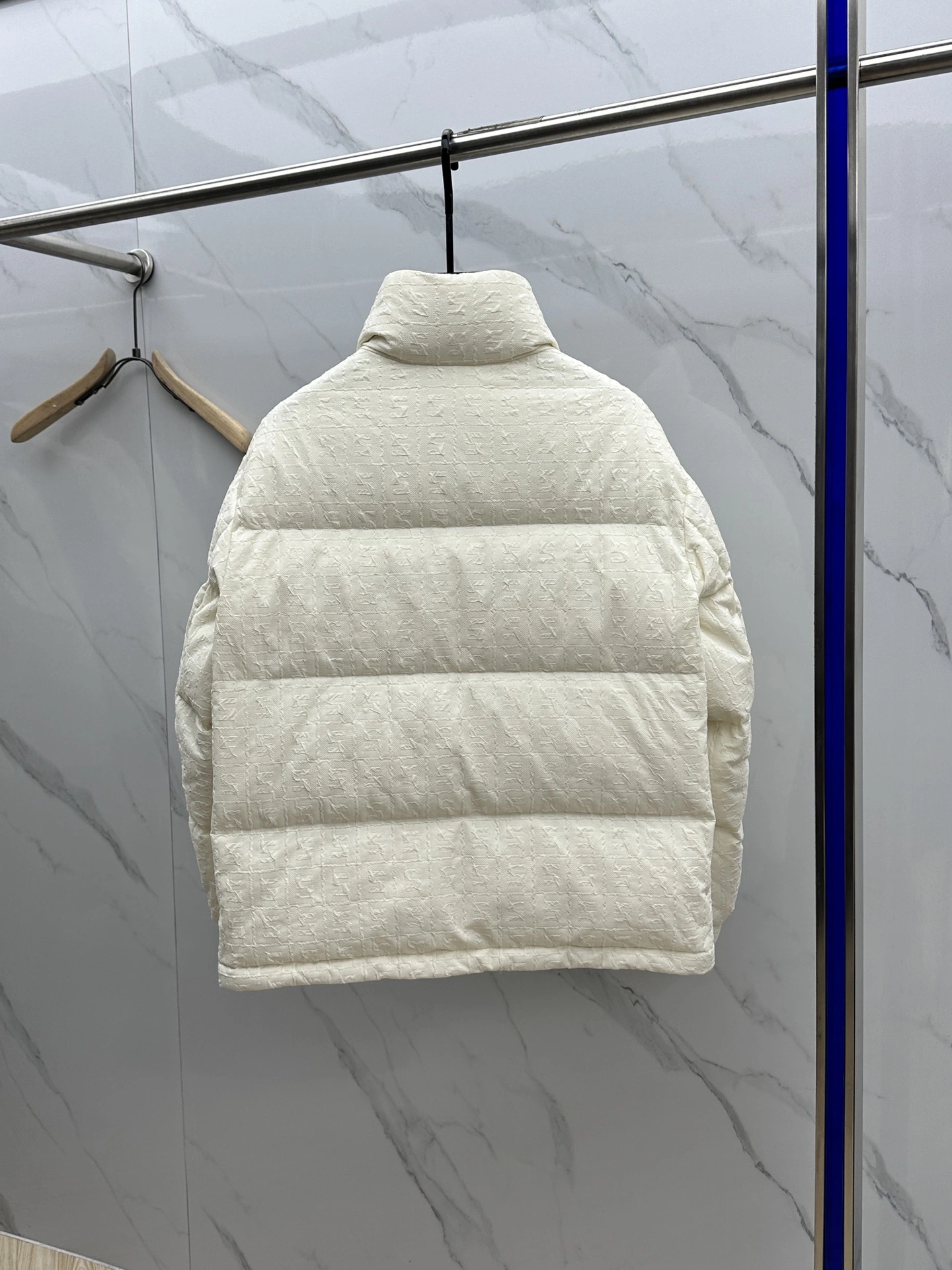Fendi Down Jackets TimelessDesign 123483