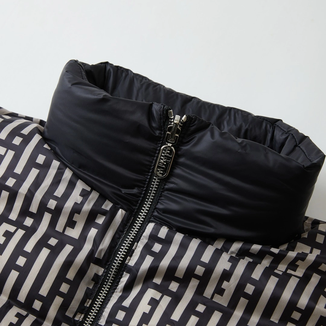 ZipUp Fendi Down Jackets 123467