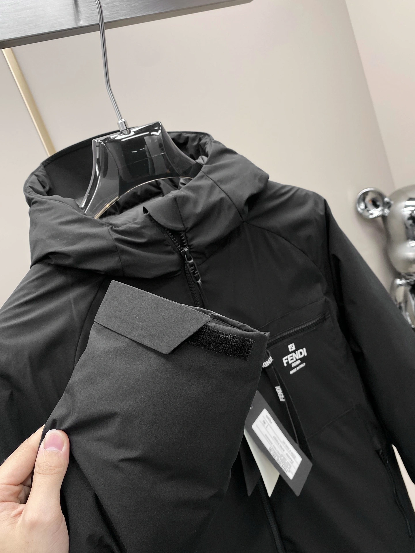 Breathable Fendi Down Jackets 123469