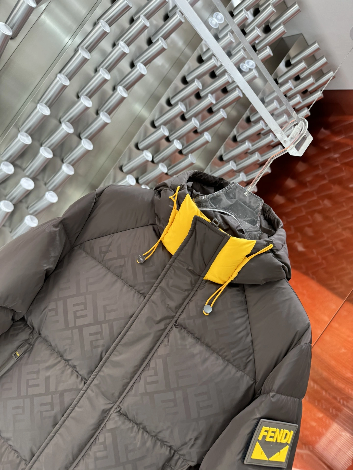 OnTrend Fendi Down Jackets 123460