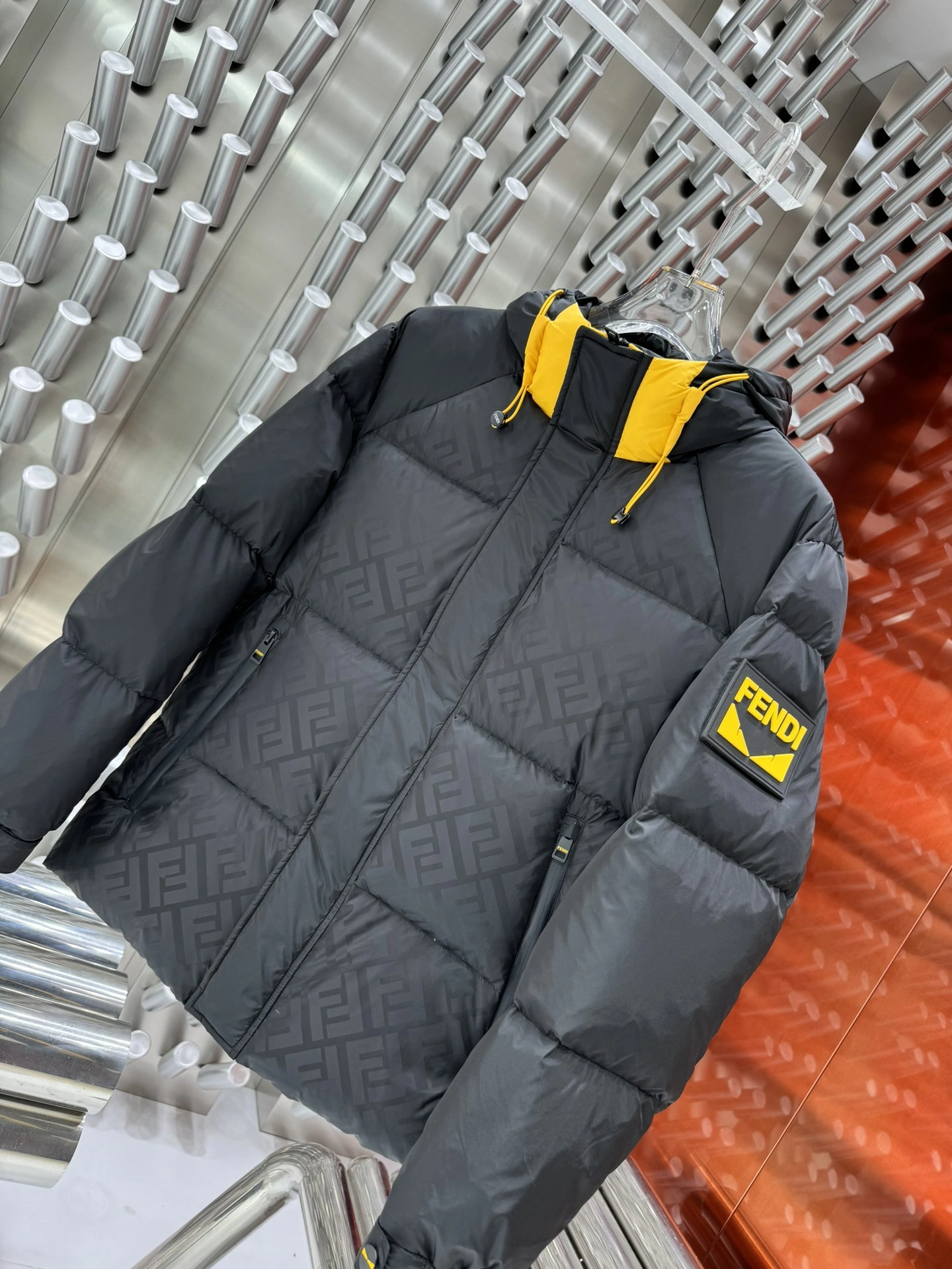 Fendi Down Jackets Reliable 123459