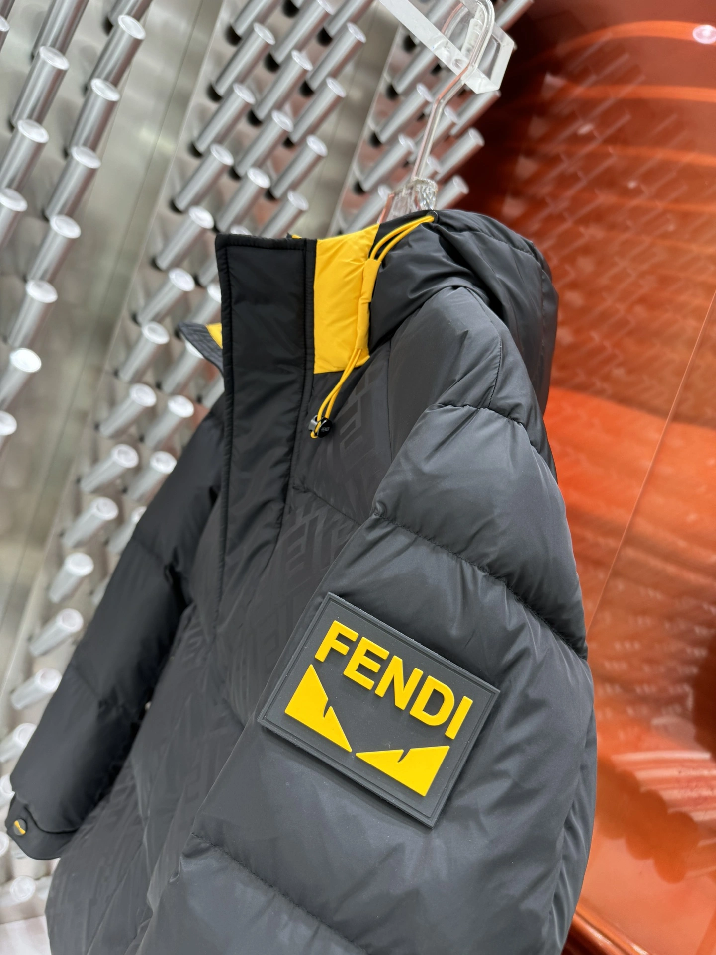 Fendi Down Jackets Reliable 123459