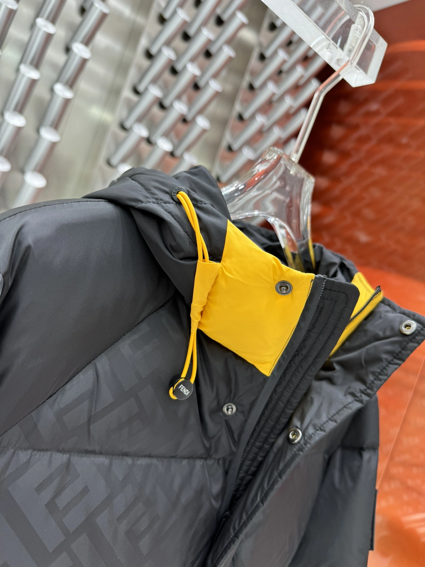 Fendi Down Jackets Reliable 123459