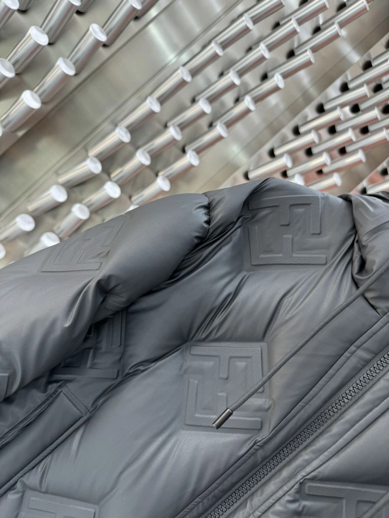 Modern Fendi Down Jackets 123402