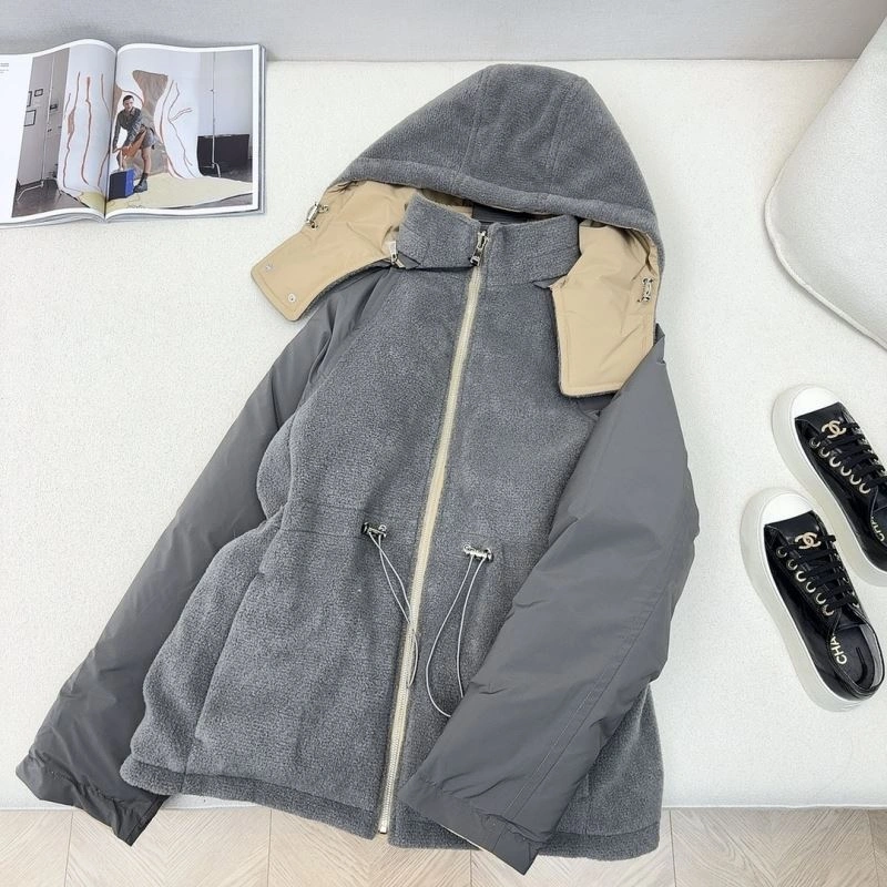 Fendi Down Jackets Cozy 123386