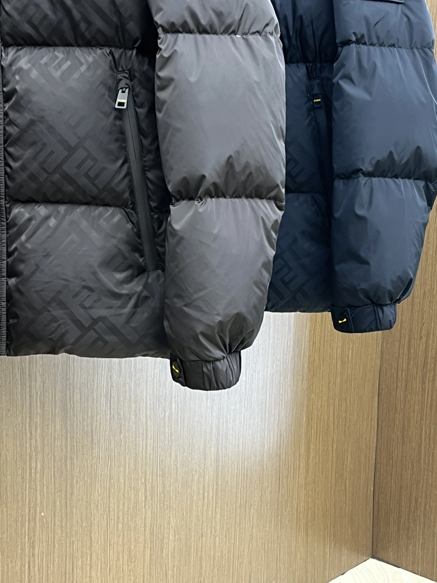 Fendi Down Jackets ComfortFit 123450