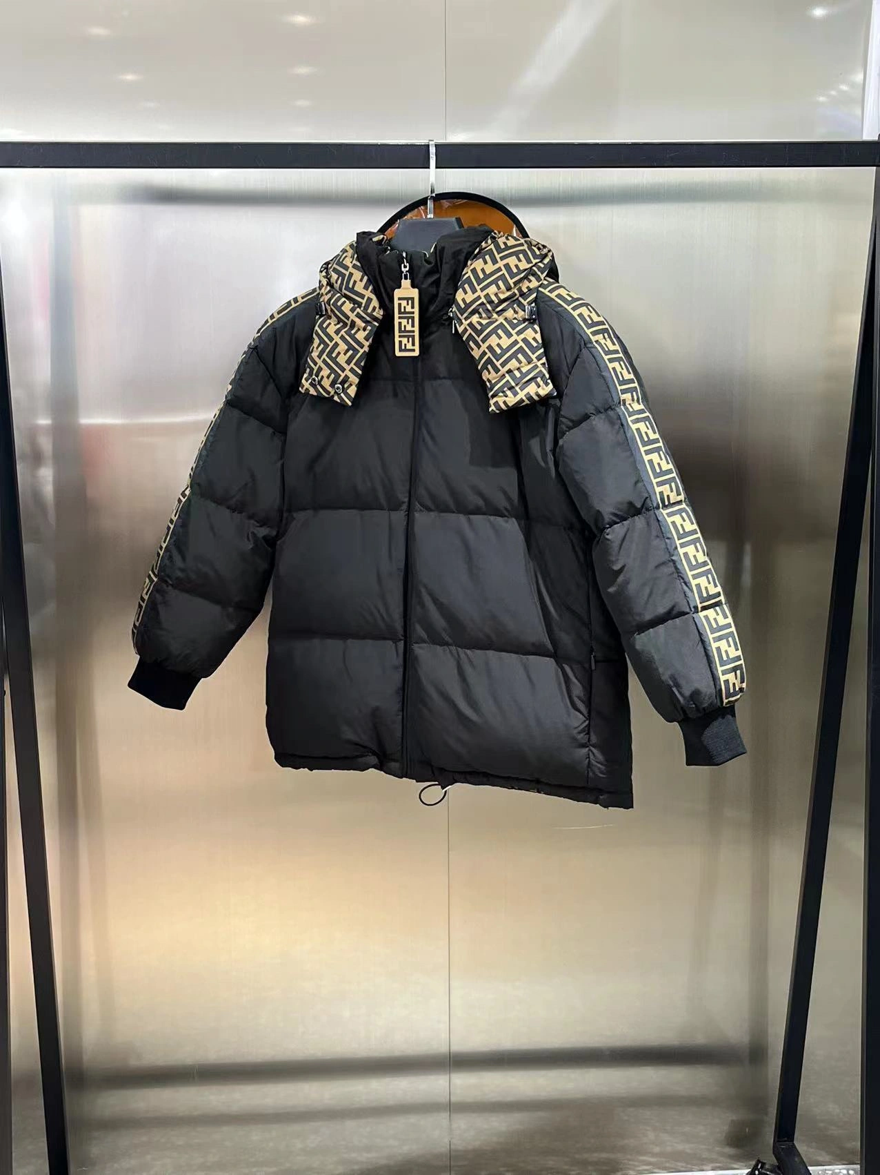 Fendi Down Jackets SportInspired 120362