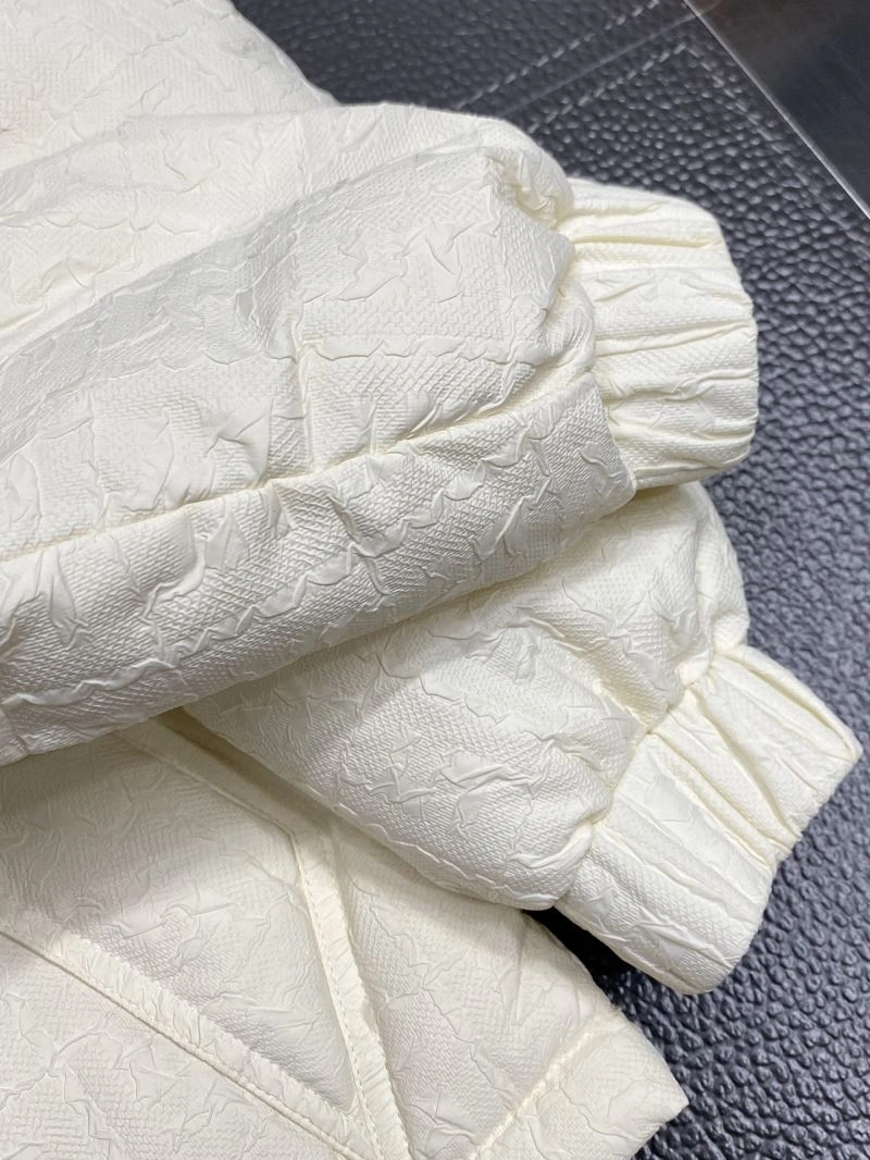 Fendi Down Jackets TravelReady 123409