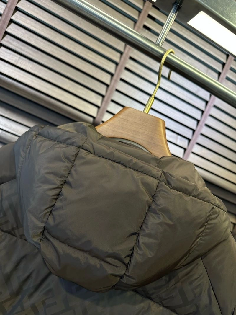 Fendi Down Jackets WellDesigned 123391