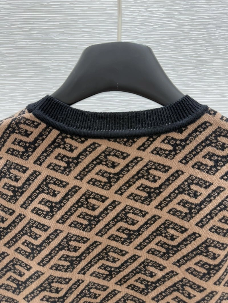 Comfortable Fendi Dress Suits 120476