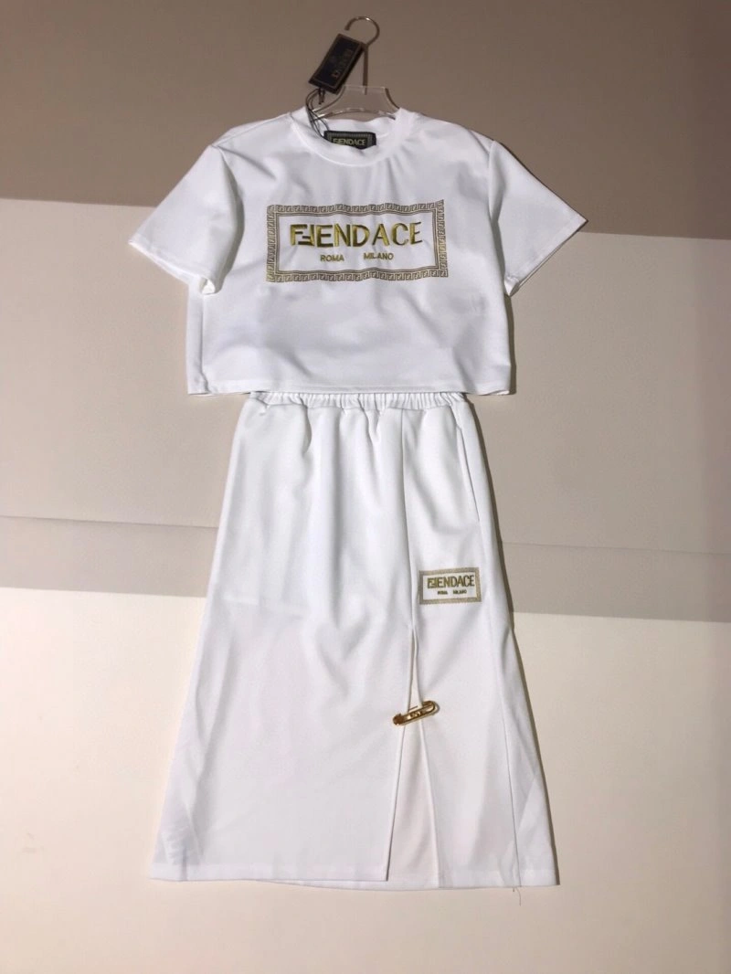 Fendi Dress Suits Versatile 120645