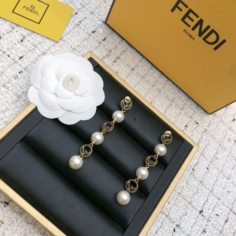 Fendi Earrings Elegant 212618