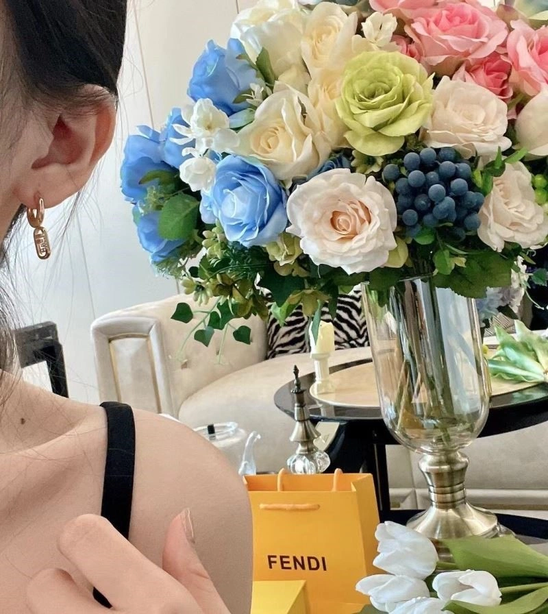 Fendi Earrings Refined 208797