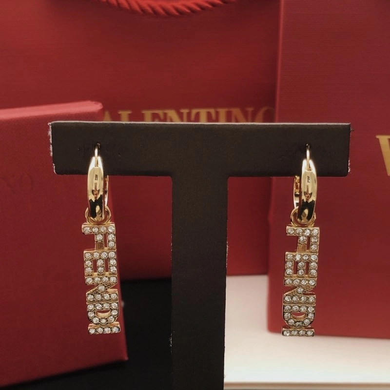 Fendi Earrings Versatile 208065