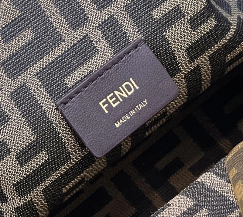 Effortless Fendi First Bags 57919